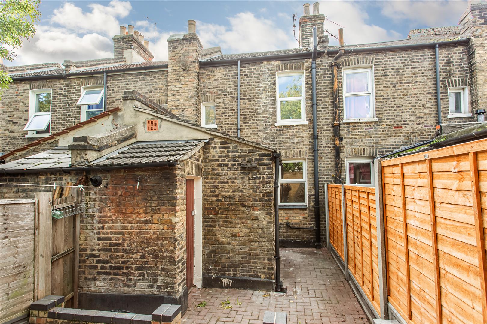 Worland Road, Stratford